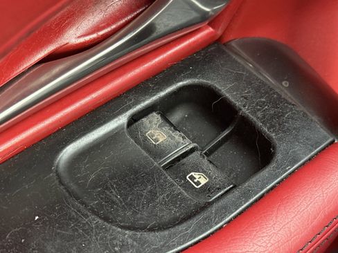 Used 2018 Maserati GranTurismo Sport image 31