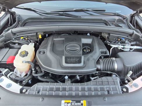 Used 2023 Jeep Grand Cherokee Overland AWD/4WD image 26
