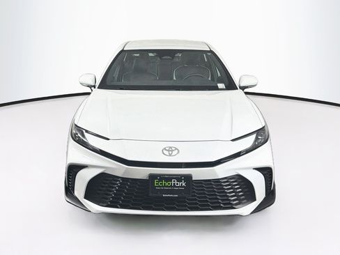 Used 2026 Toyota Camry SE FWD image 2