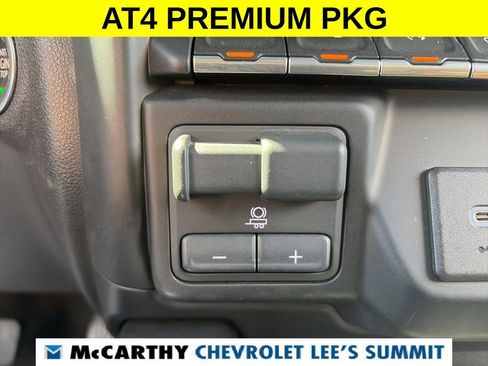 Used 2019 GMC Sierra 1500 AT4 w/ AT4 Premium Package AWD/4WD image 9