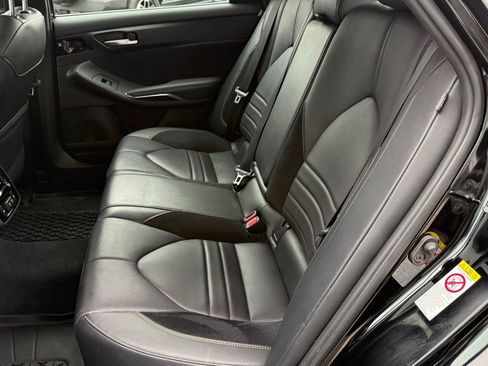 Used 2019 Toyota Avalon Touring image 24