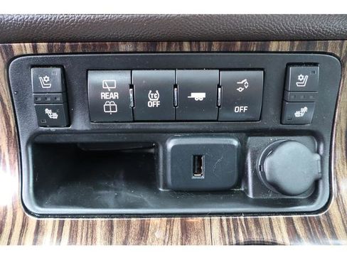 Used 2015 GMC Acadia Denali FWD image 19