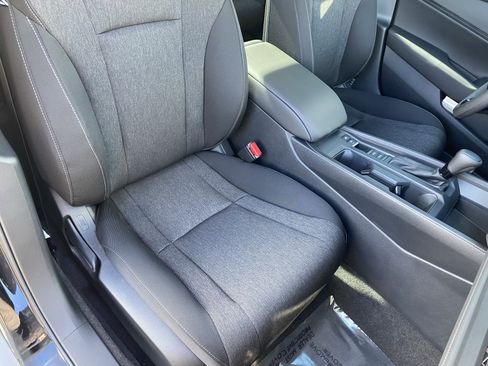 Used 2025 Honda Accord SE image 8