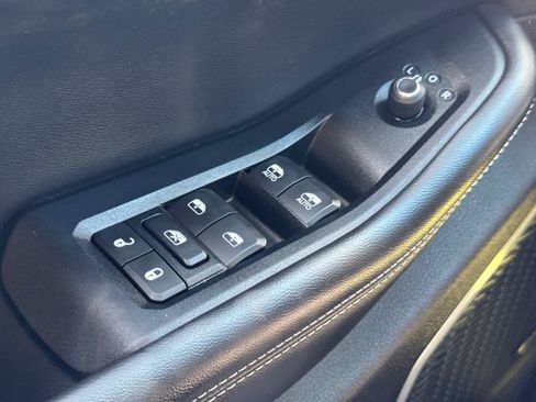 Used 2023 Jeep Grand Cherokee 30th Anniversary image 24