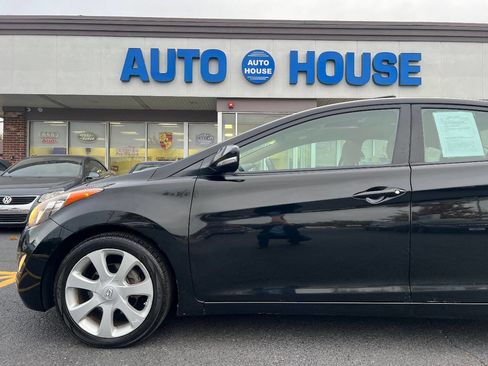Used 2012 Hyundai Elantra Limited image 35
