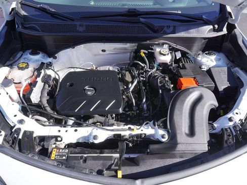 Certified 2021 Buick Encore GX Essence w/ Advanced Technology Package image 7