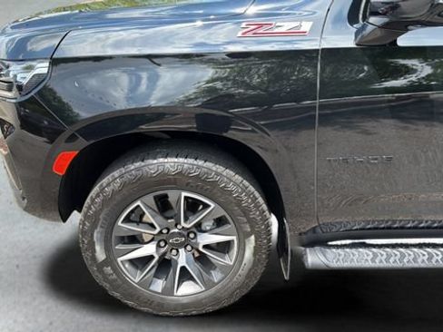 Used 2024 Chevrolet Tahoe Z71 w/ Luxury Package AWD/4WD image 36