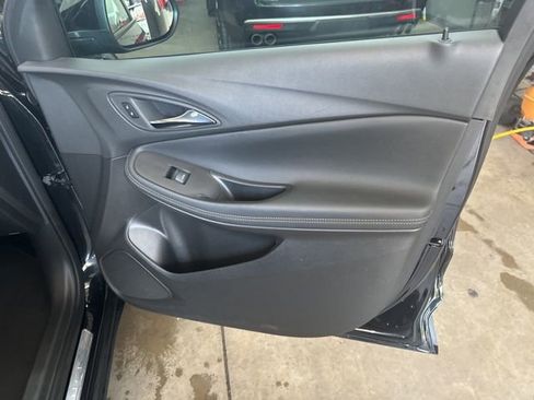 Used 2023 Buick Encore GX Preferred w/ Cold Weather Comfort Package FWD image 21