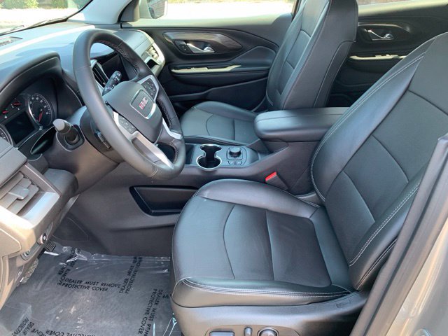 Used 2024 GMC Terrain SLT AWD/4WD image 12