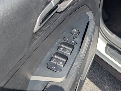 Used 2024 Kia Sportage LX AWD/4WD image 26