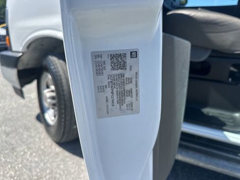 Used 2023 GMC Savana 2500 w/ Driver Convenience Package image 28