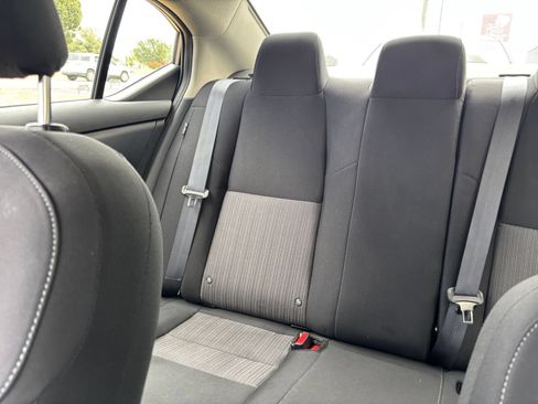 Used 2025 Nissan Sentra SV FWD image 32