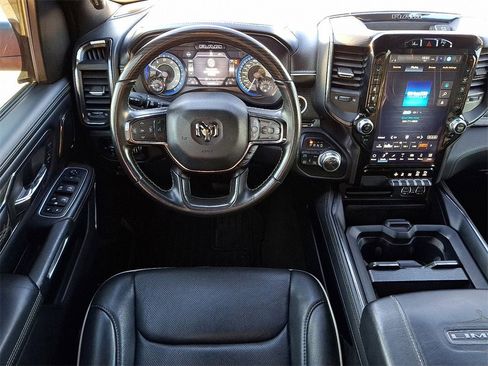 Used 2022 RAM 1500 Limited image 12