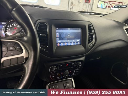 Used 2021 Jeep Compass Latitude w/ Convenience Group FWD image 16
