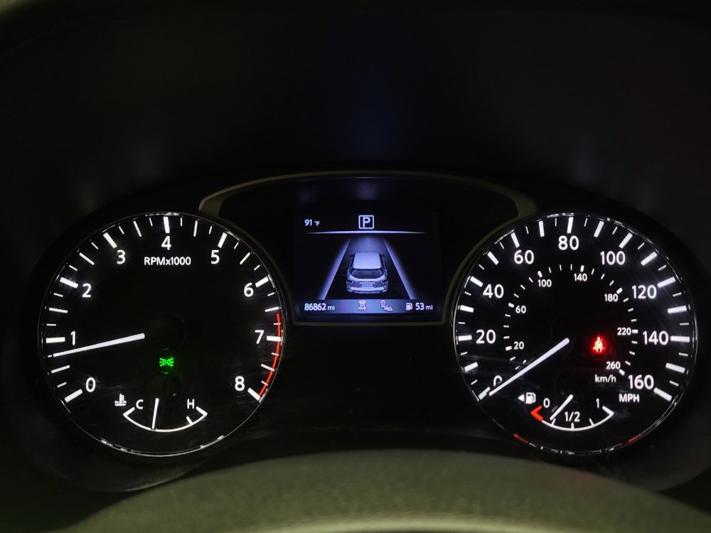 Used 2020 Nissan Pathfinder SV FWD image 23