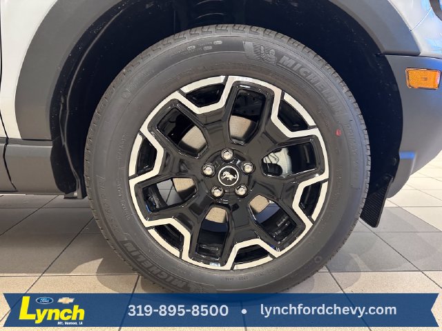 New 2026 Ford Bronco Sport Outer Banks w/ Outer Banks Tech Package+ AWD/4WD image 25