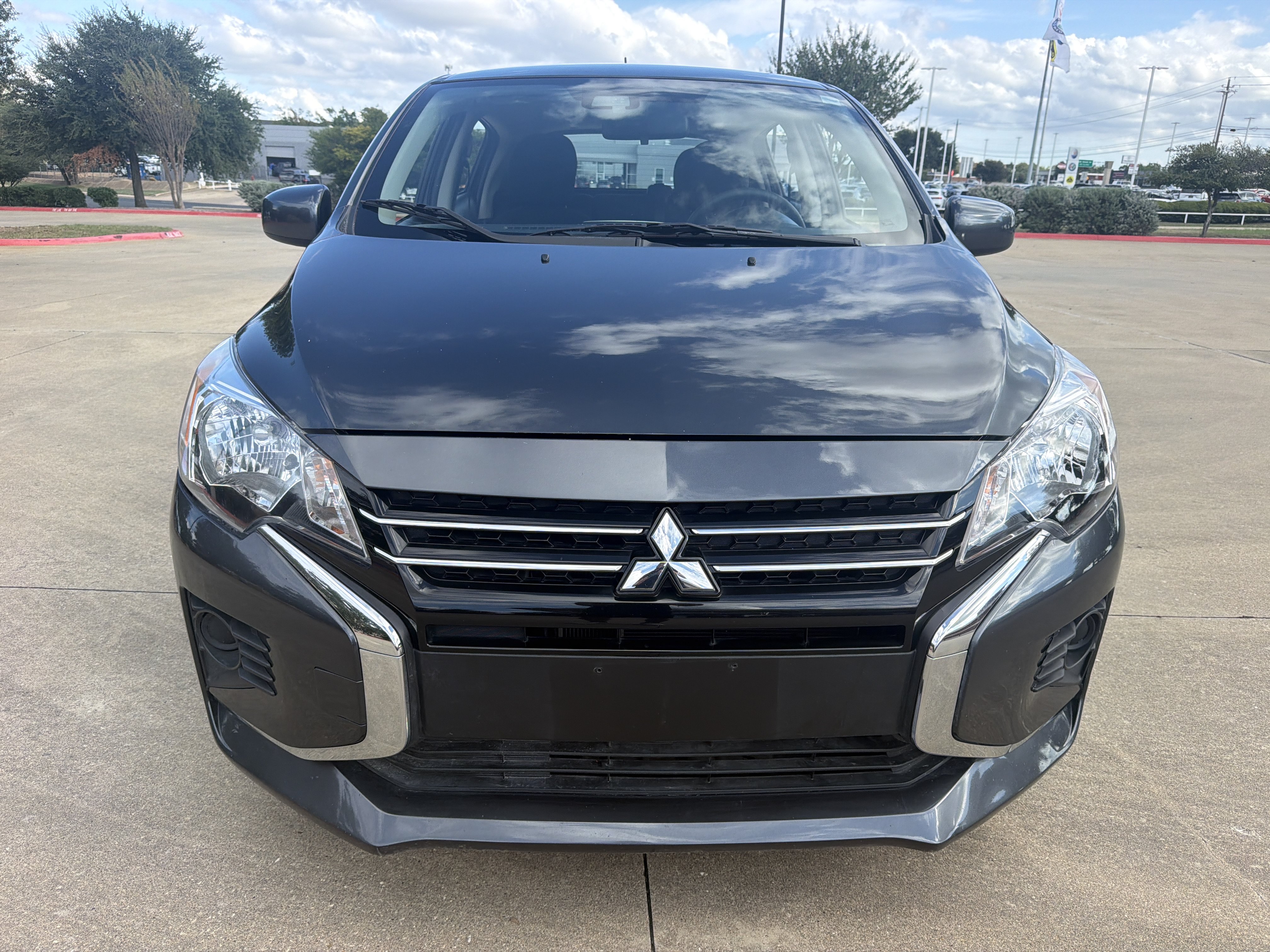 Used 2024 Mitsubishi Mirage ES FWD image 2