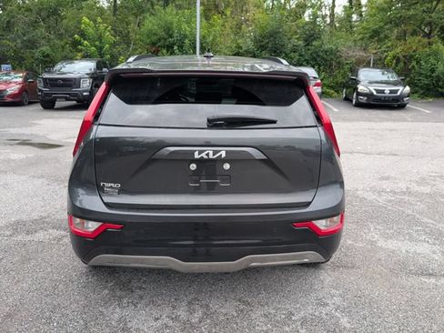 Used 2023 Kia Niro Wind w/ Wind Preserve Package FWD image 4
