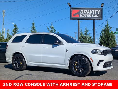 Used 2021 Dodge Durango SRT Hellcat w/ Technology Group image 4