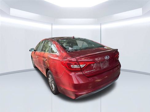 Used 2015 Hyundai Sonata SE w/ Option Group 09 FWD image 7