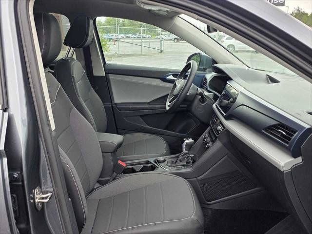 Used 2024 Volkswagen Taos SE AWD/4WD image 11