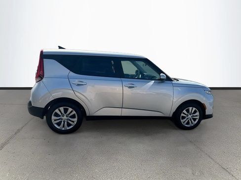 Certified 2021 Kia Soul LX FWD image 8