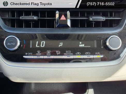 Used 2023 Toyota Corolla LE image 18
