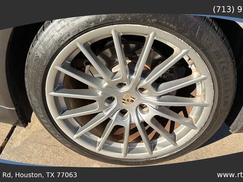 Used 2013 Porsche Panamera image 15