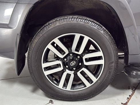 Certified 2020 Toyota 4Runner Limited image 22