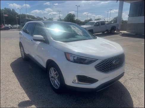 Used 2024 Ford Edge SEL w/ Convenience Package AWD/4WD image 12