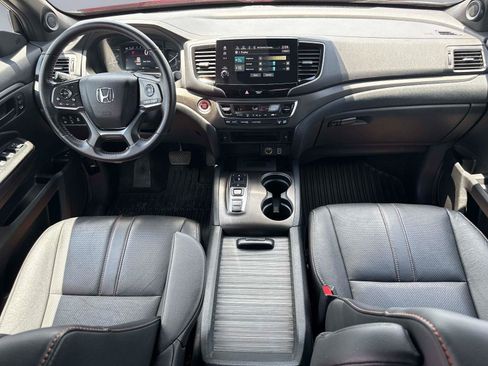 Certified 2022 Honda Passport TrailSport image 17