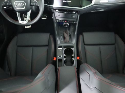 Used 2025 Audi Q3 2.0T Premium Plus w/ Premium Plus Package image 18