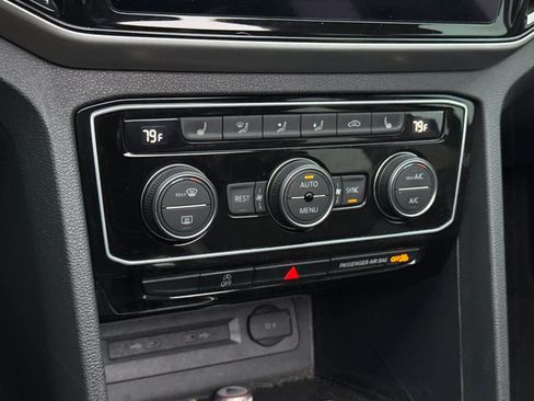 Used 2022 Volkswagen Atlas SEL image 22