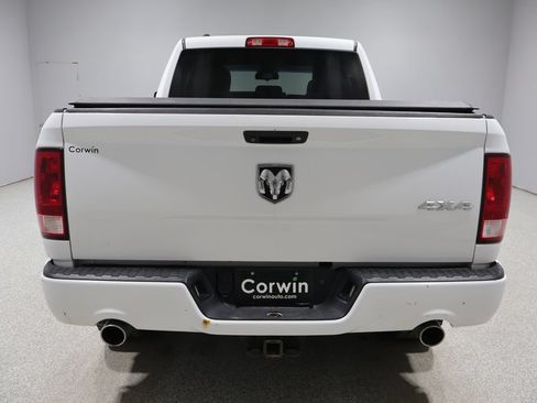 Used 2016 RAM 1500 Express AWD/4WD image 3