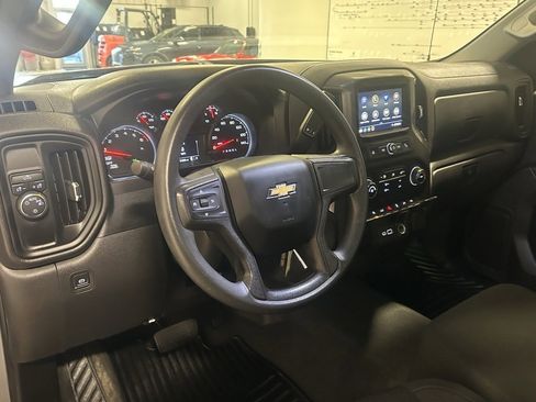 Used 2021 Chevrolet Silverado 1500 W/T w/ WT Value Package image 2