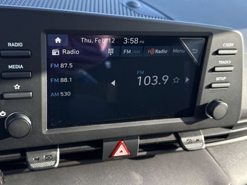 New 2026 Hyundai Elantra Sport image 18