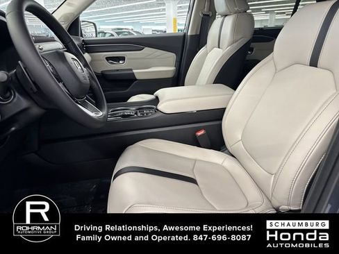 New 2026 Honda Pilot Touring image 4