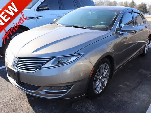 Used 2015 Lincoln MKZ w/ Equipment Group 101A Select image 1