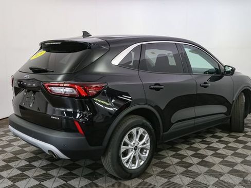 Used 2023 Ford Escape Active w/ Tech Pack #2 AWD/4WD image 13