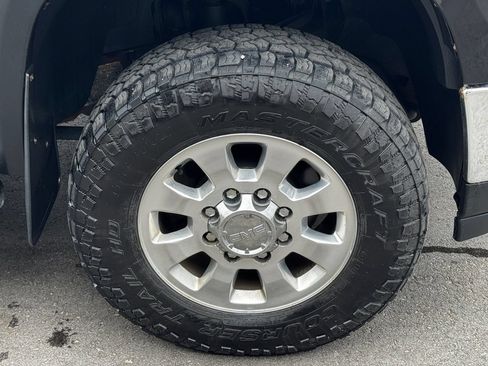 Used 2011 GMC Sierra 2500 Denali w/ LPO, Protection Package AWD/4WD image 46