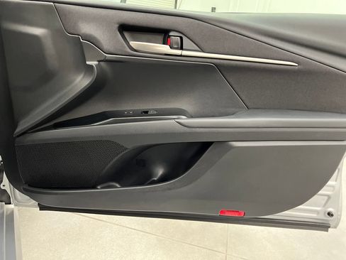 Used 2025 Toyota Camry LE FWD image 28