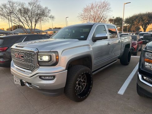 Used 2018 GMC Sierra 1500 Denali w/ Denali Ultimate Package image 6