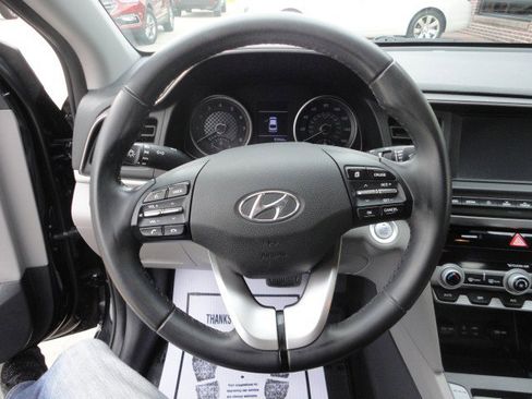 Used 2019 Hyundai Elantra Value Edition image 5