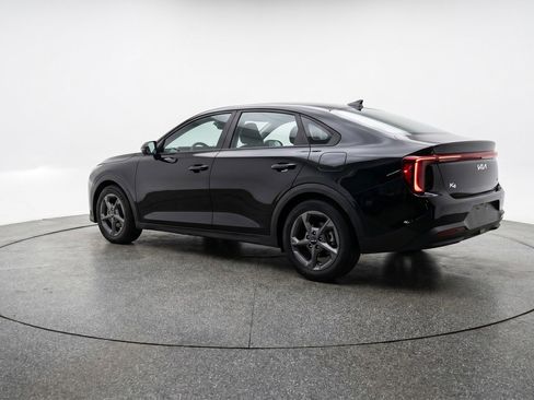 Used 2025 Kia K4 FWD image 6