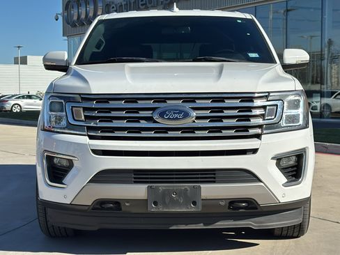 Used 2018 Ford Expedition Limited image 2