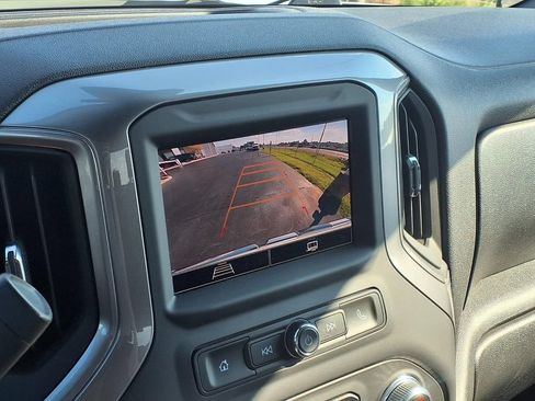Used 2024 GMC Sierra 1500 Pro w/ Pro Value Package AWD/4WD image 8