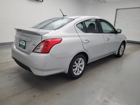 Used 2019 Nissan Versa SV w/ SV Special Edition Package FWD image 10