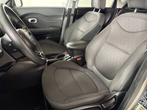 Used 2015 Kia Soul image 10