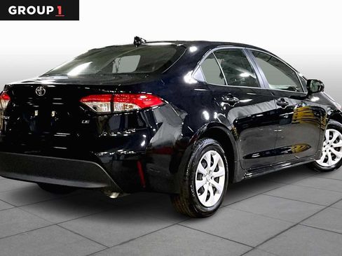 Used 2023 Toyota Corolla LE image 12