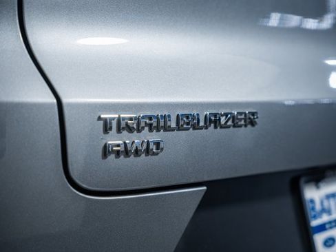 Used 2023 Chevrolet TrailBlazer LT image 8